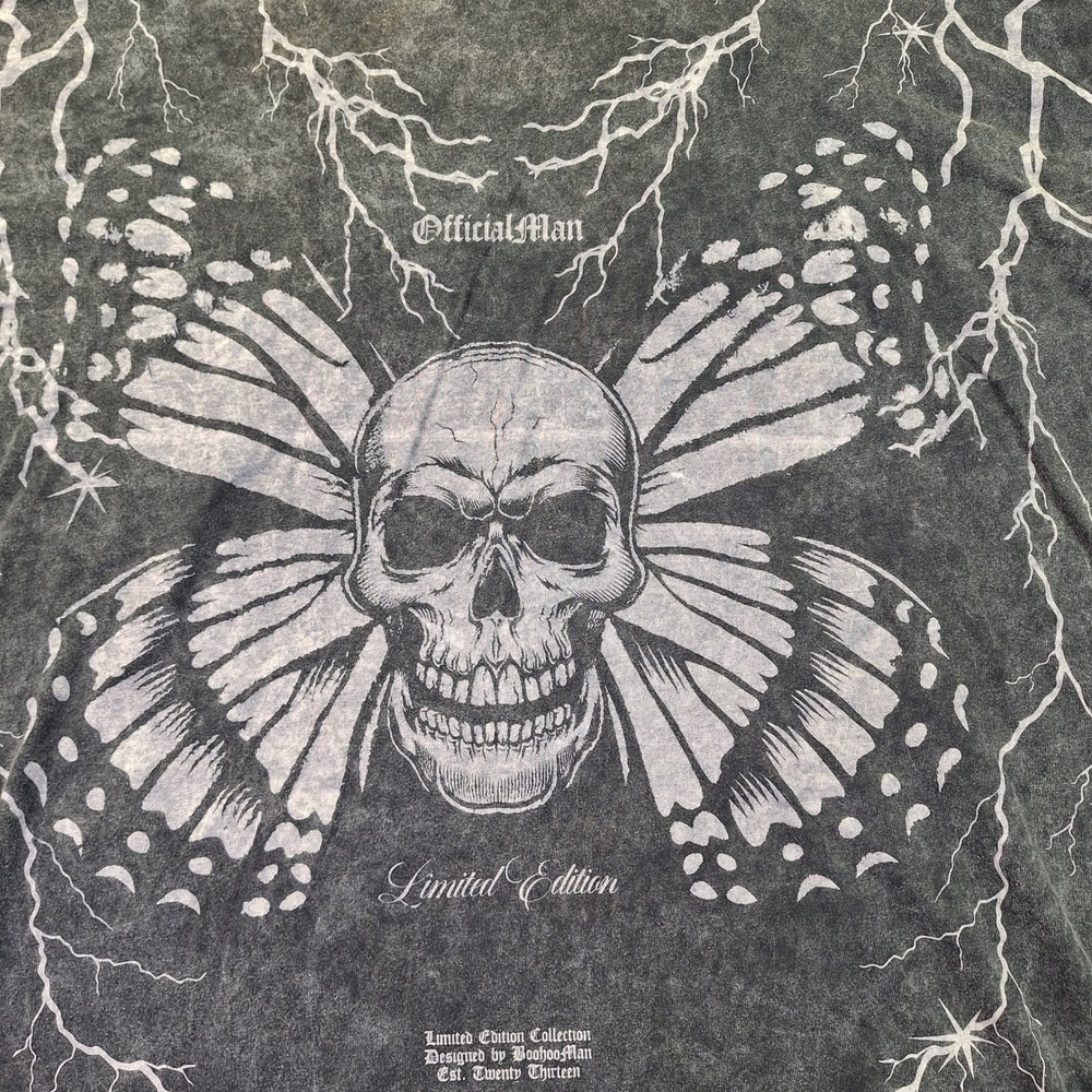 BoohooMan Official Man Skull Butterfly Lightning Acid Wash Graphic Tee XL